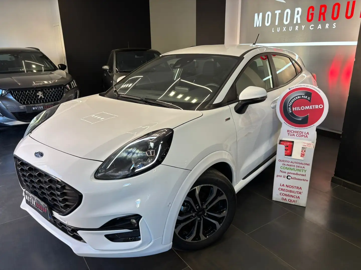 Ford Puma Puma 1.0 EcoBoost Hybrid 125 CV S&S ST-Line Weiß - 1