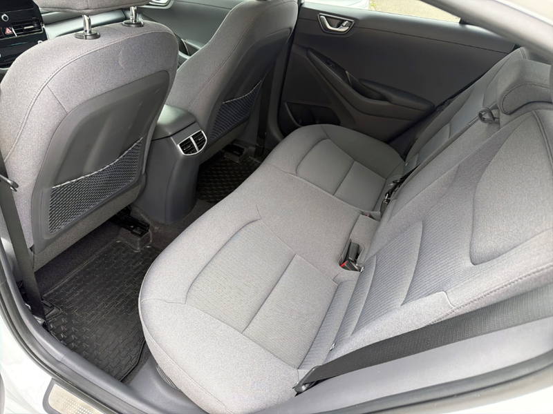 Hyundai IONIQ Facelift Hybrid STYLE-Paket — photo 9