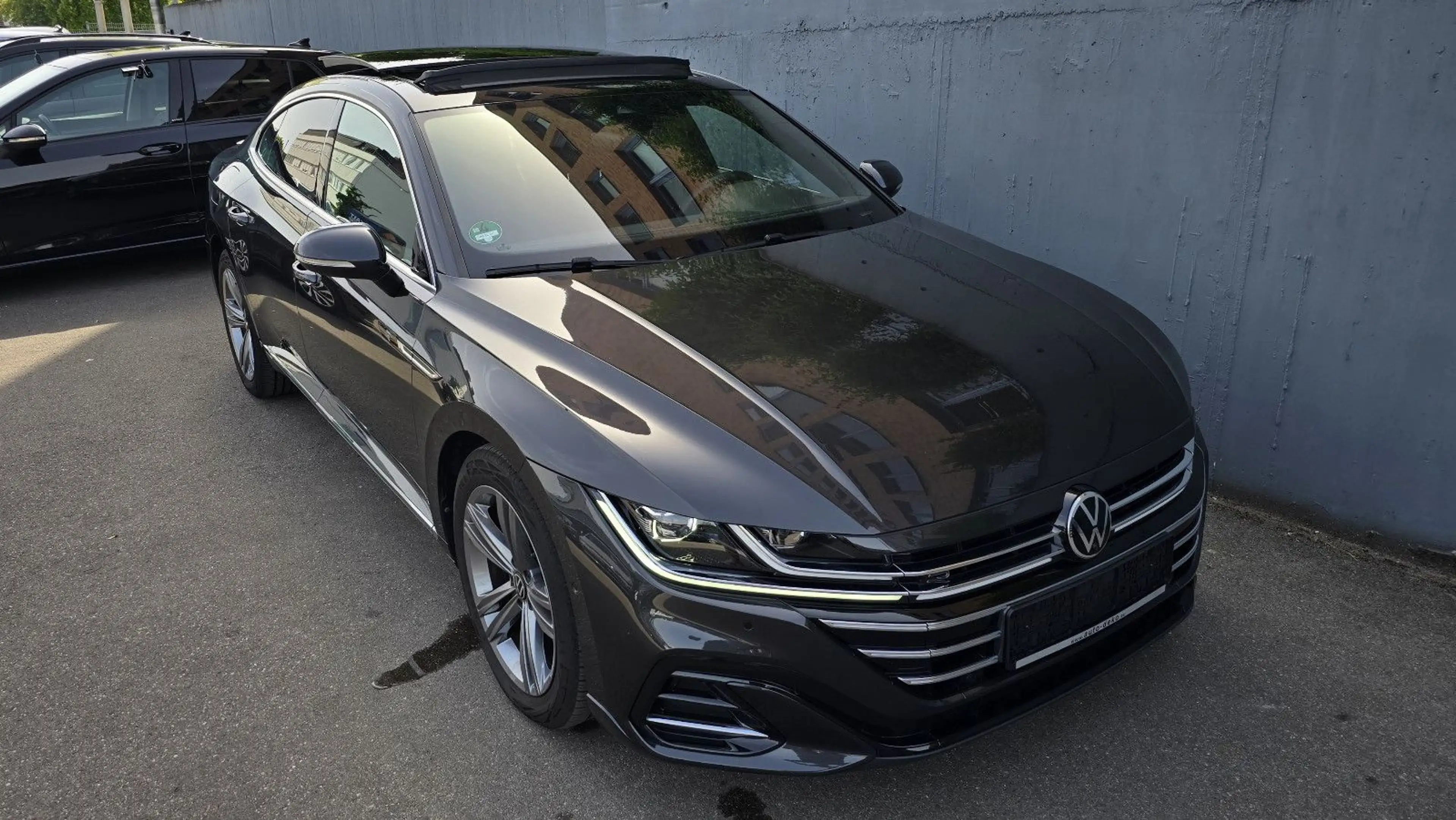 Volkswagen Arteon 2.0 TDI DSG 3 x R-Line Pano/ACC/DCC/AHK — photo 2
