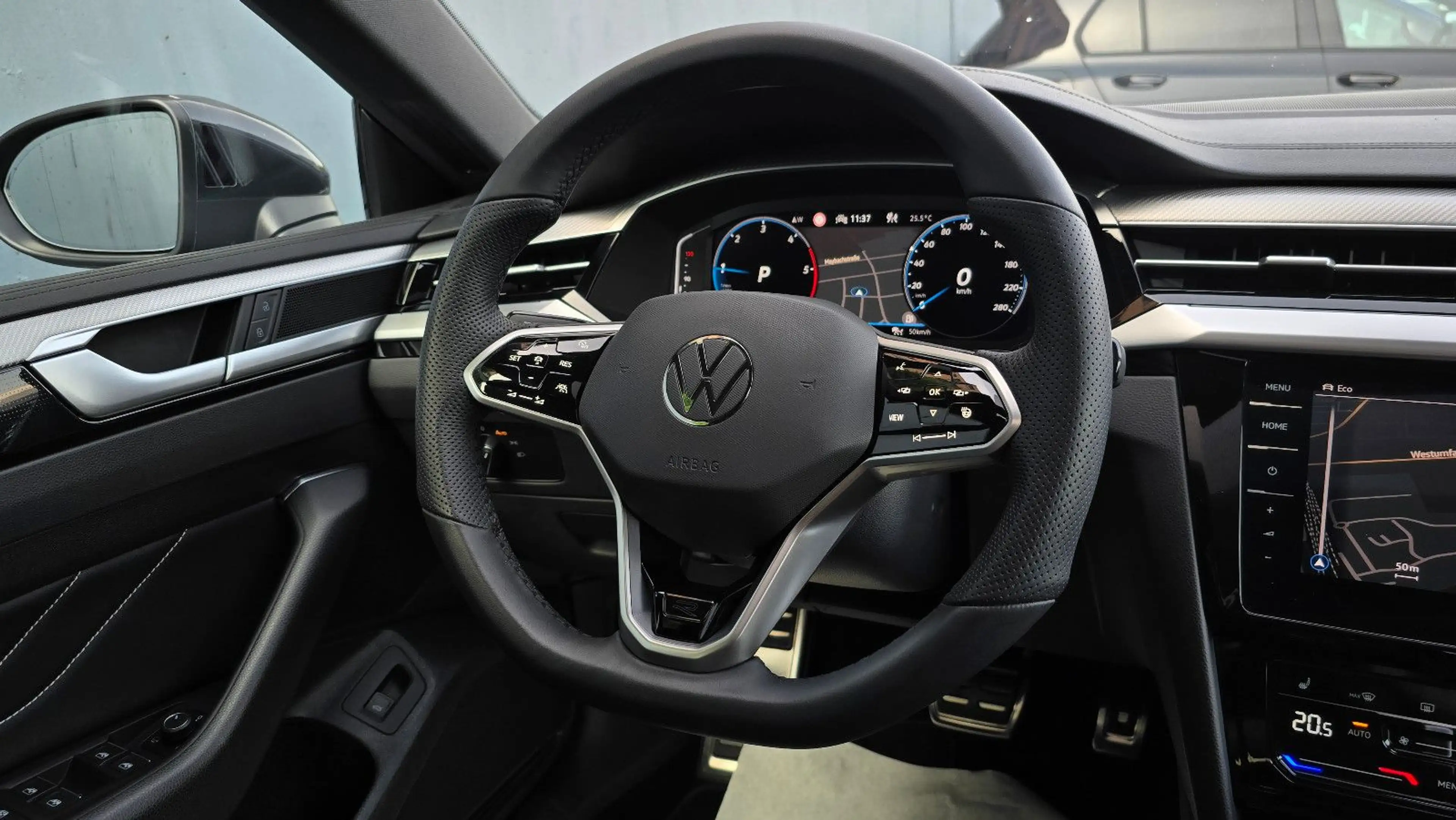 Volkswagen Arteon 2.0 TDI DSG 3 x R-Line Pano/ACC/DCC/AHK — photo 12