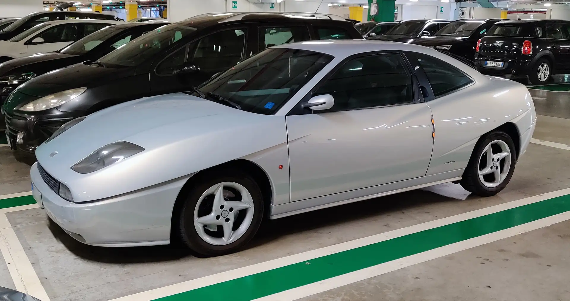 Fiat Coupe 1.8 16V. Argintiu - 2