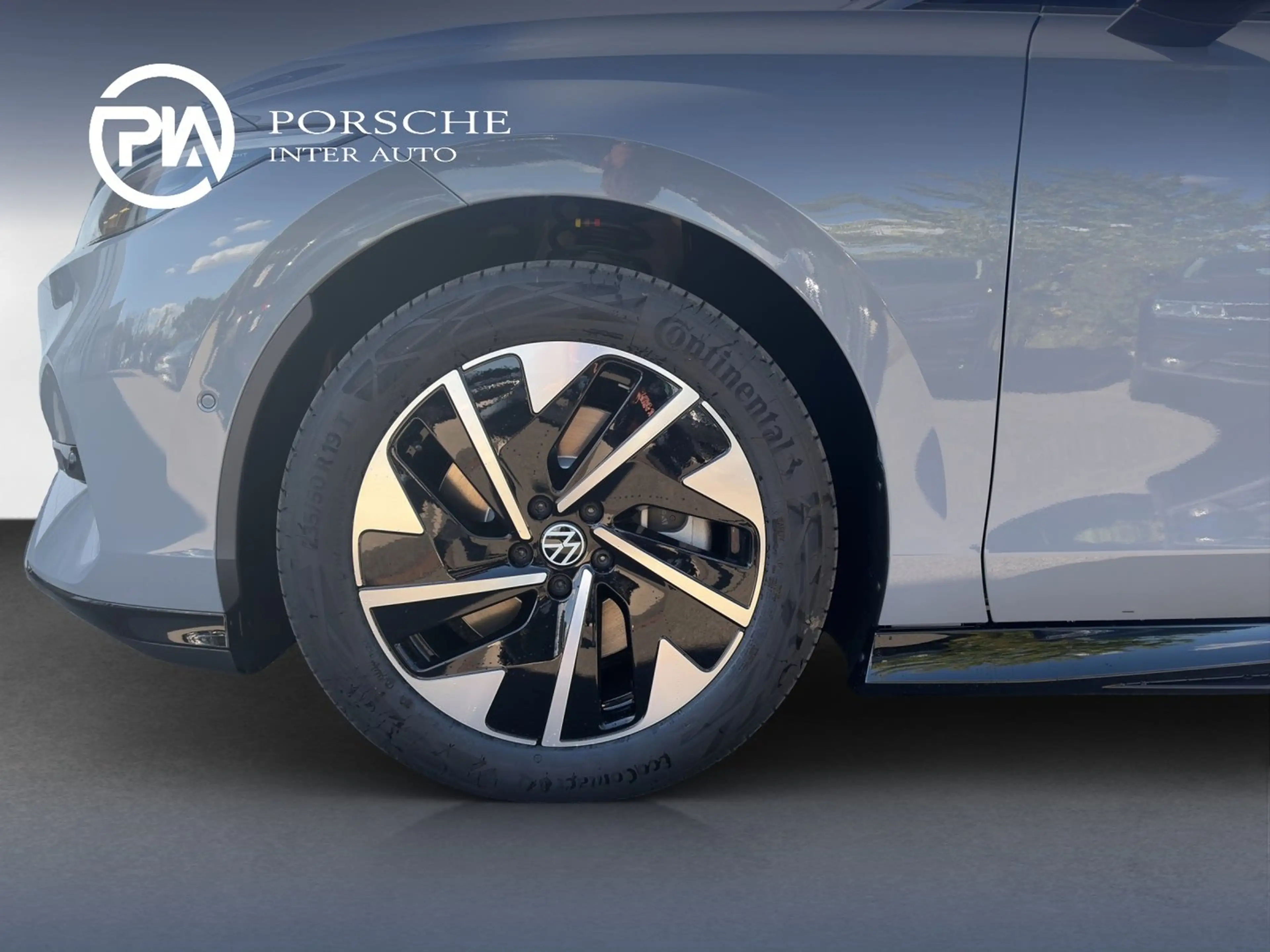 Volkswagen ID.7 Tourer Pro 210 kW Business - 77 kWh — photo 8
