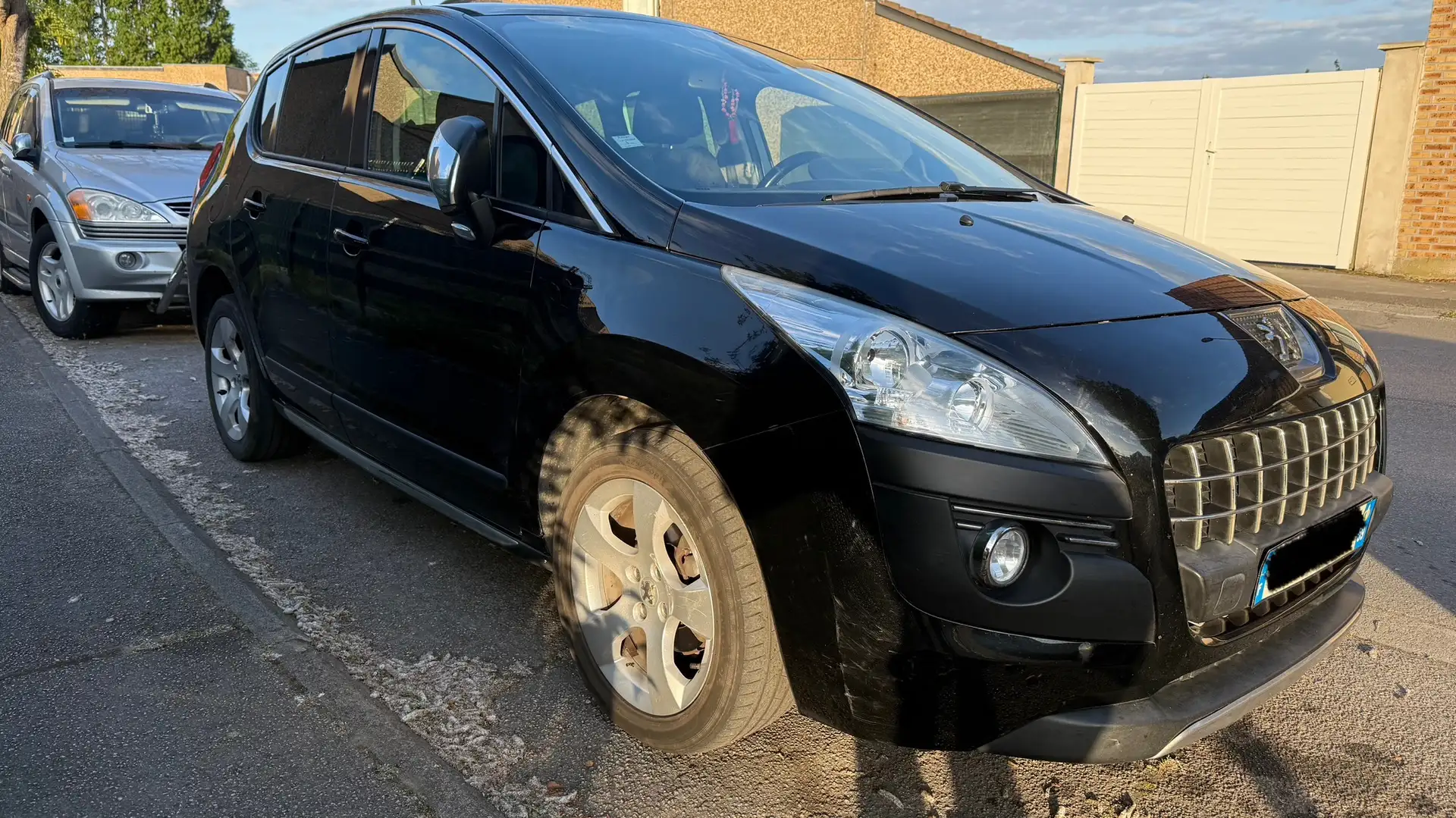 Peugeot 3008 1.6 HDi 115ch FAP Allure - 2