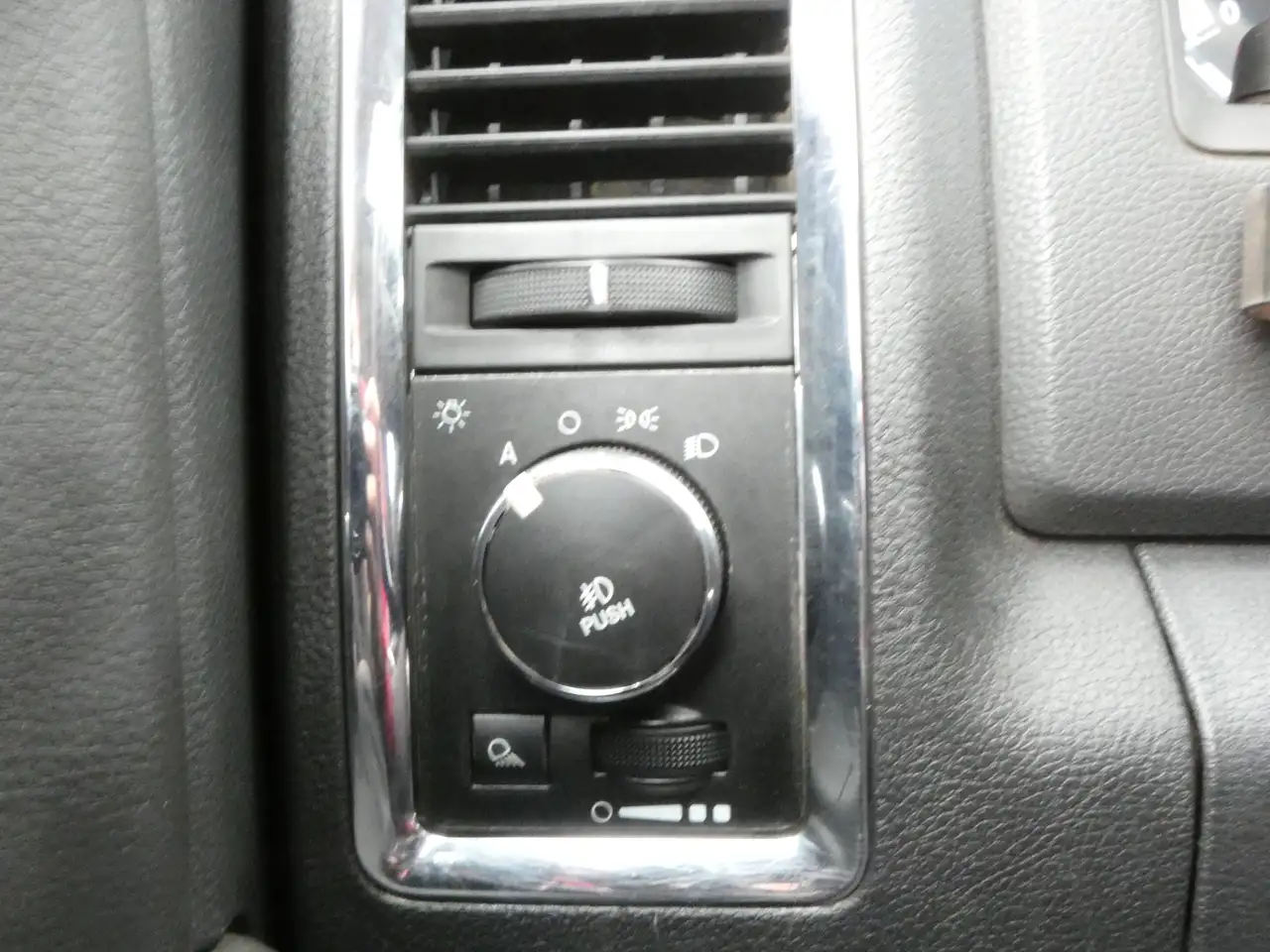 Dodge RAM снимка Dodge RAM