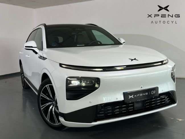 Xpeng G9 AWD Performance+Premium+21" - foto 1
