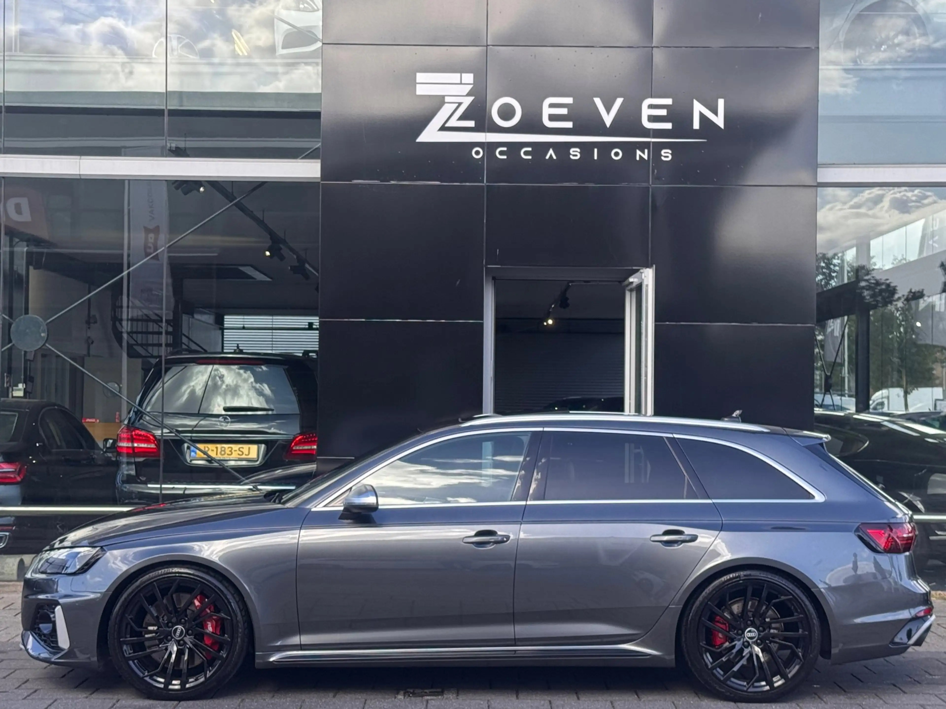 Audi RS4 A4 Avant 2.9 TFSI quattro — photo 7