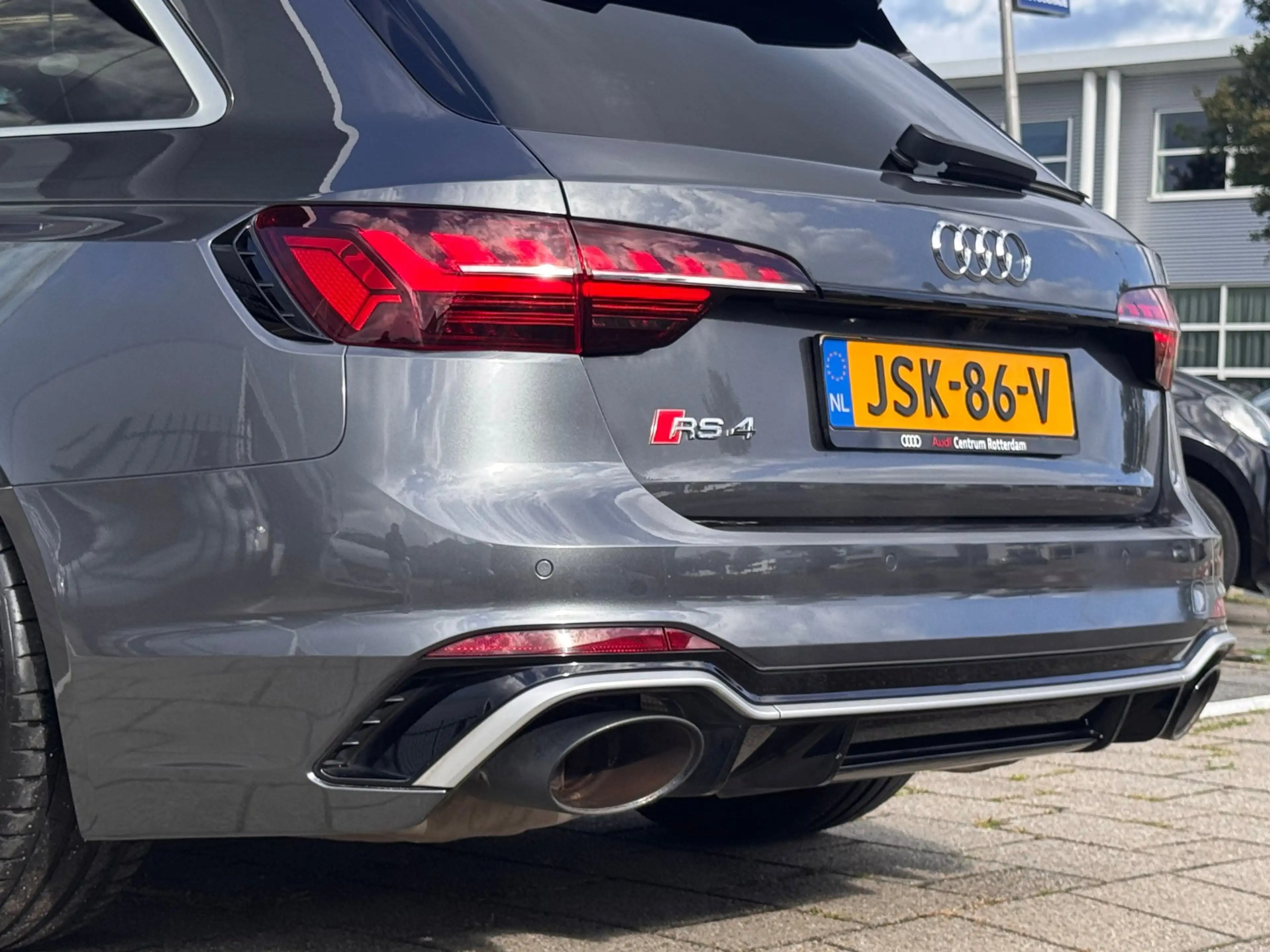 Audi RS4 A4 Avant 2.9 TFSI quattro — photo 14