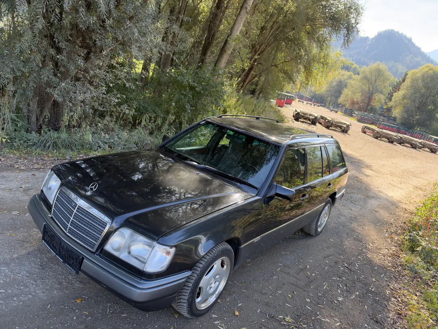 Mercedes-Benz E 280 TE - 2