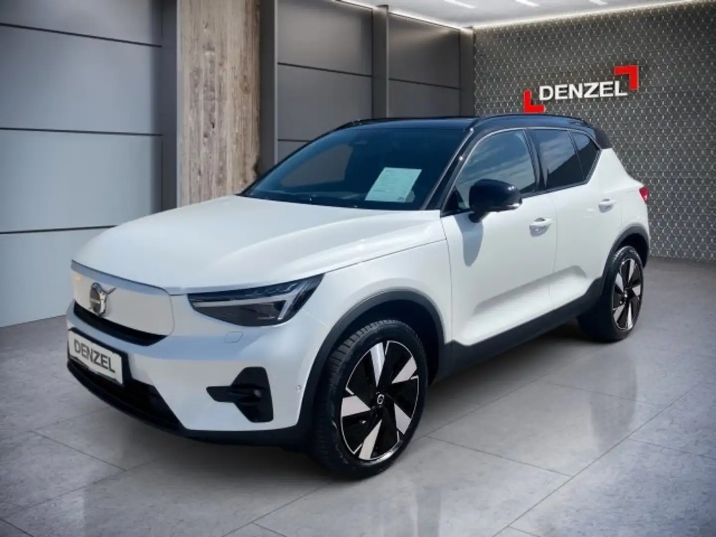 Volvo EX40 Ultra, Twin Motor, Vollelektrisch Weiß - 1