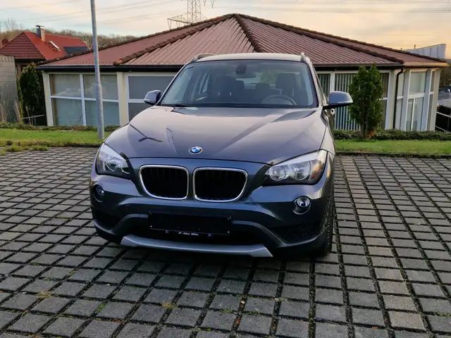 BMW X1 18 i sDrive, PDC, 18 Zoll, Navi, Klimaautomatik