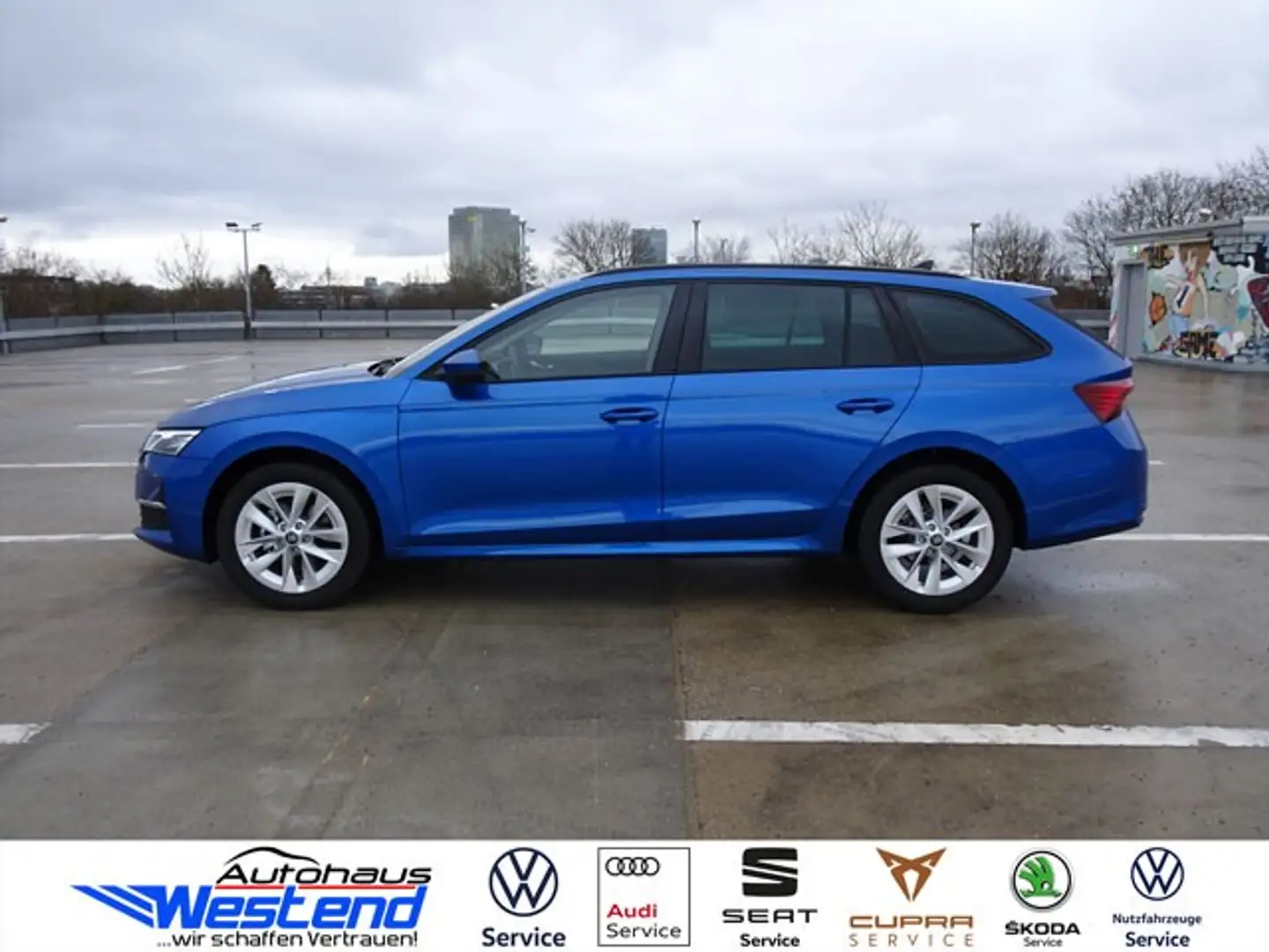 Skoda Octavia Combi Selection 2.0l TDI 110kW DSG LED Klima Blau - 2