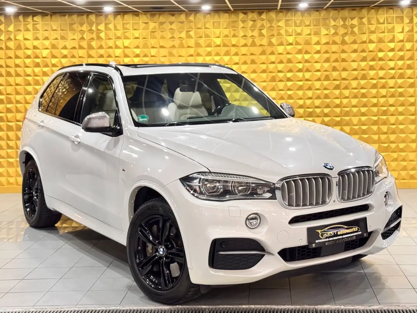 BMW X5 M50 d *SHZ*PANO*EURO6*R.KAMERA*KLIMA*AHG* Weiß - 1