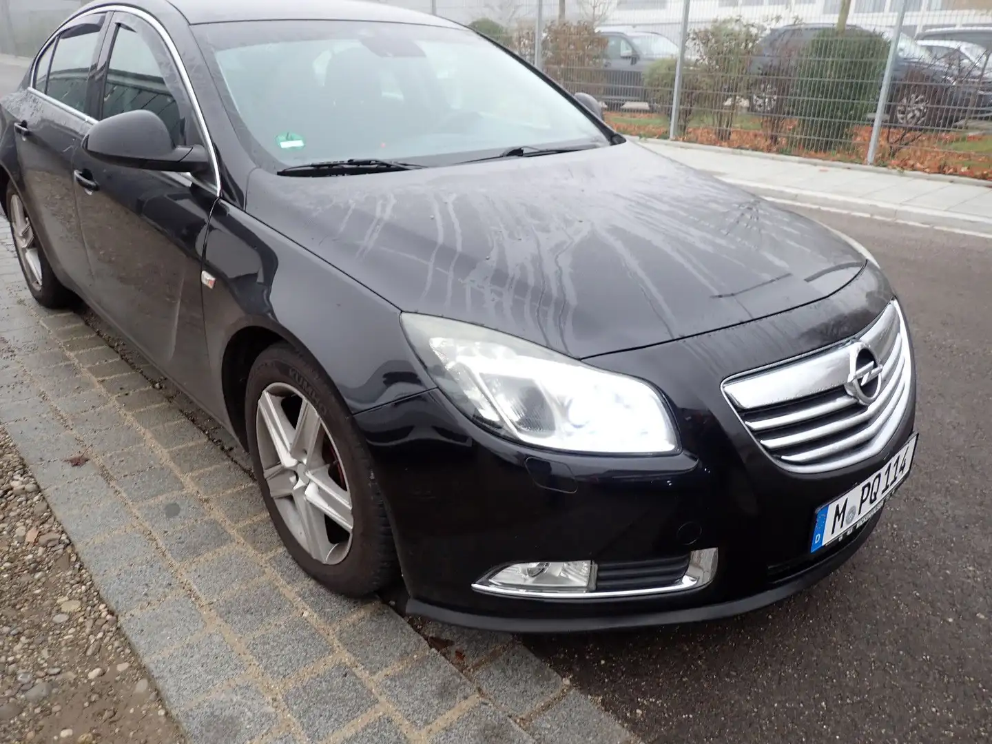 Opel Insignia 1.6 Turbo Cosmo 8-fach Reifen Xenon Nav Noir - 2