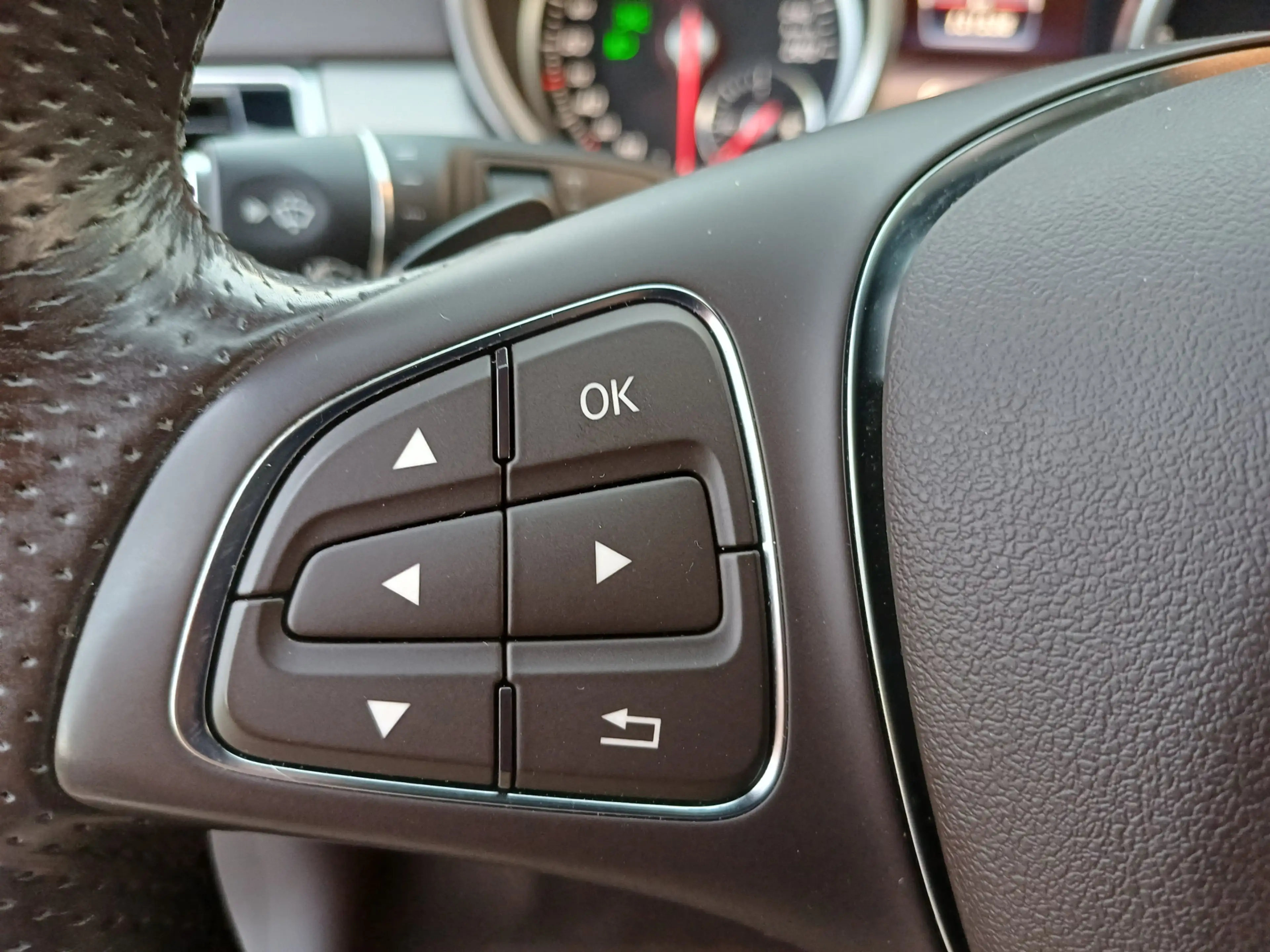 Mercedes-Benz GLE 500 e 4MATIC /334 PK/Leder/Trekh./Camera/Cruise/Elect. — photo 40