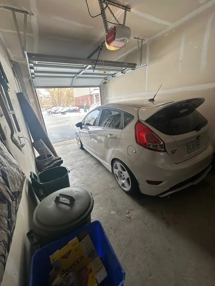 Ford Fiesta снимка Ford Fiesta