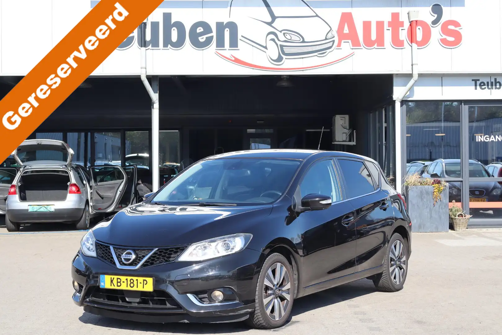 Nissan Pulsar 1.5 dCi Tekna 360 Camera, Navigatie, Lederen inter Černá - 1