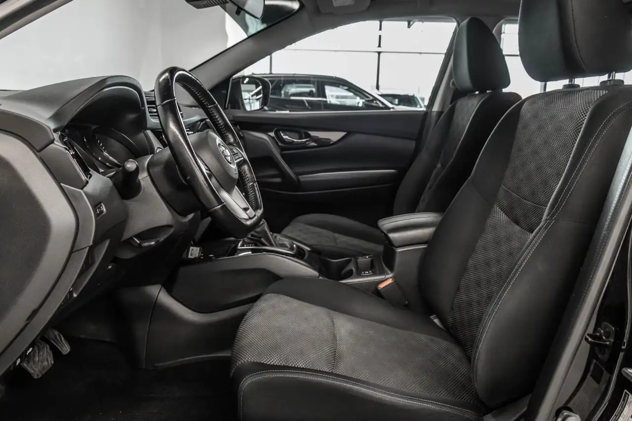 Nissan Qashqai снимка Nissan Qashqai