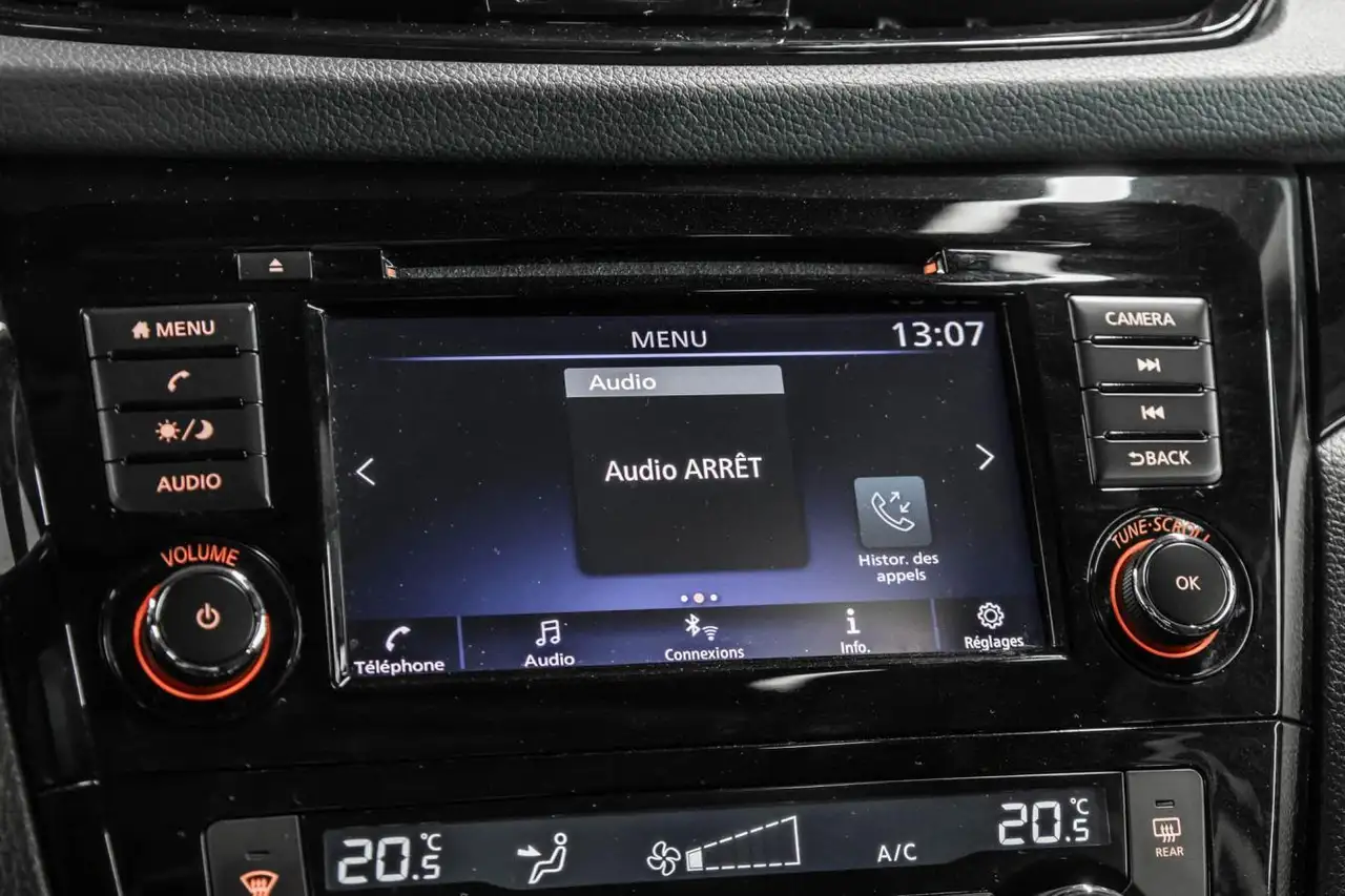 Nissan Qashqai снимка Nissan Qashqai