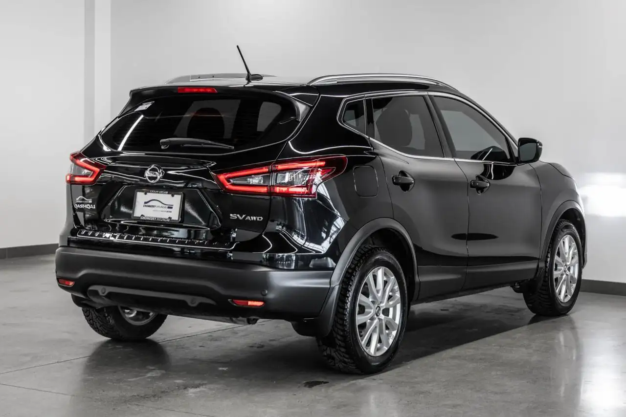Nissan Qashqai снимка Nissan Qashqai