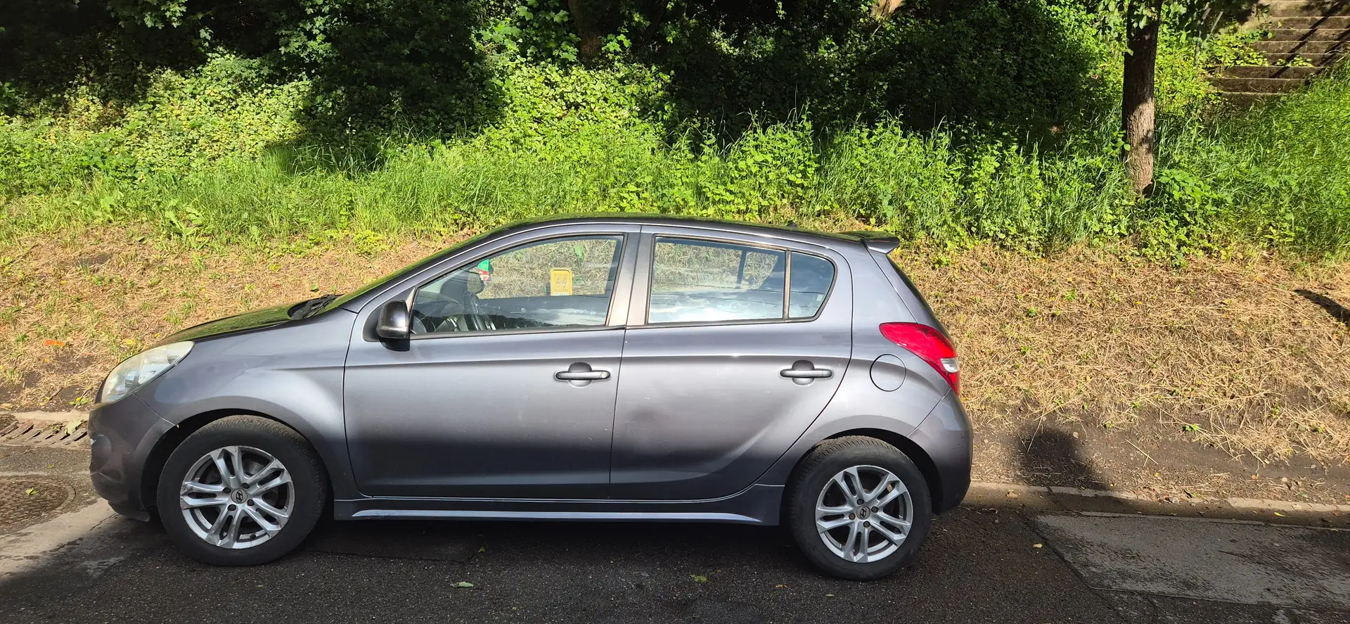 Hyundai i20 i20 1.4 CRDi Wave BlueDrive FAP Silver - 2