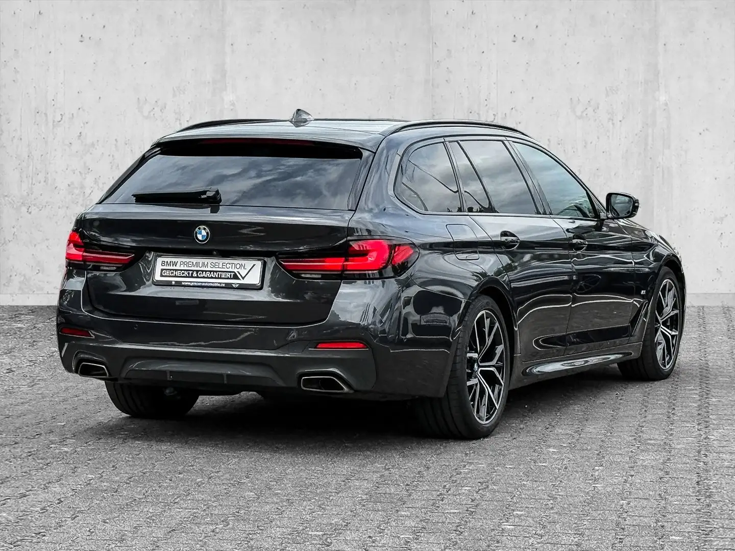BMW 530 d xDrive M-SPORT+HUD+PANO+ACC+KAMERA+NAVI+H/K+LED Grau - 2