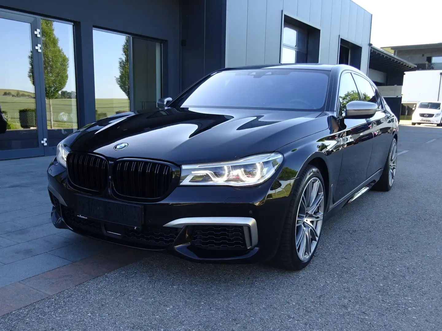 BMW 760 M760Li xDrive "Toppreis" Braun - 1
