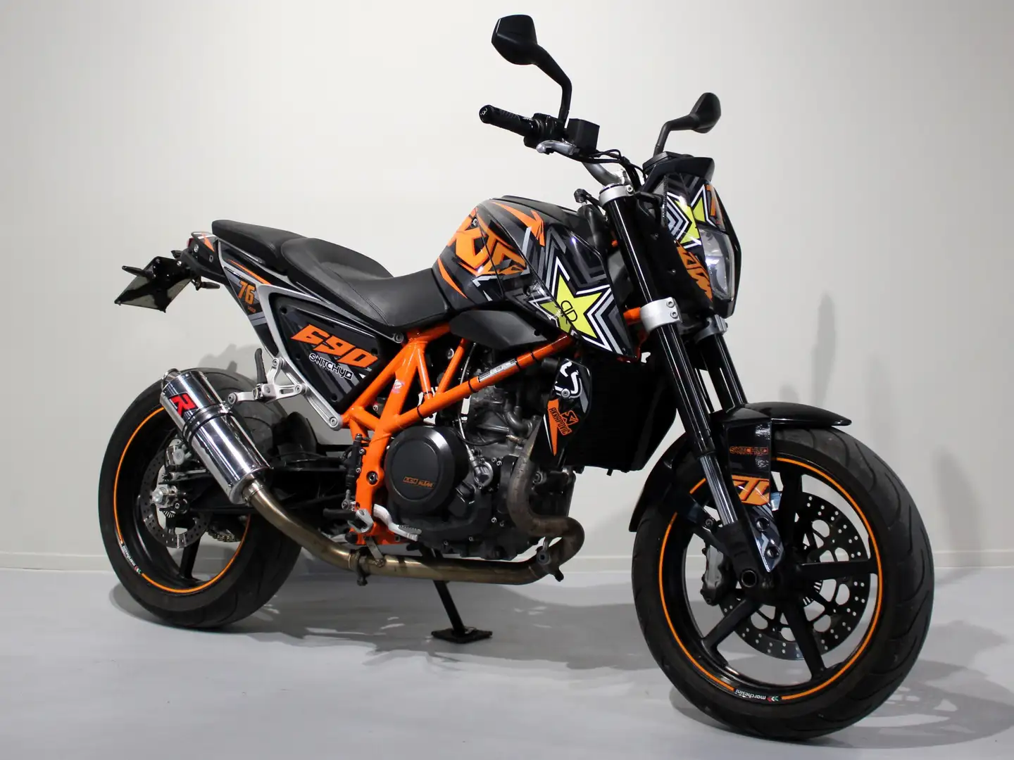 KTM 690 Duke - 2