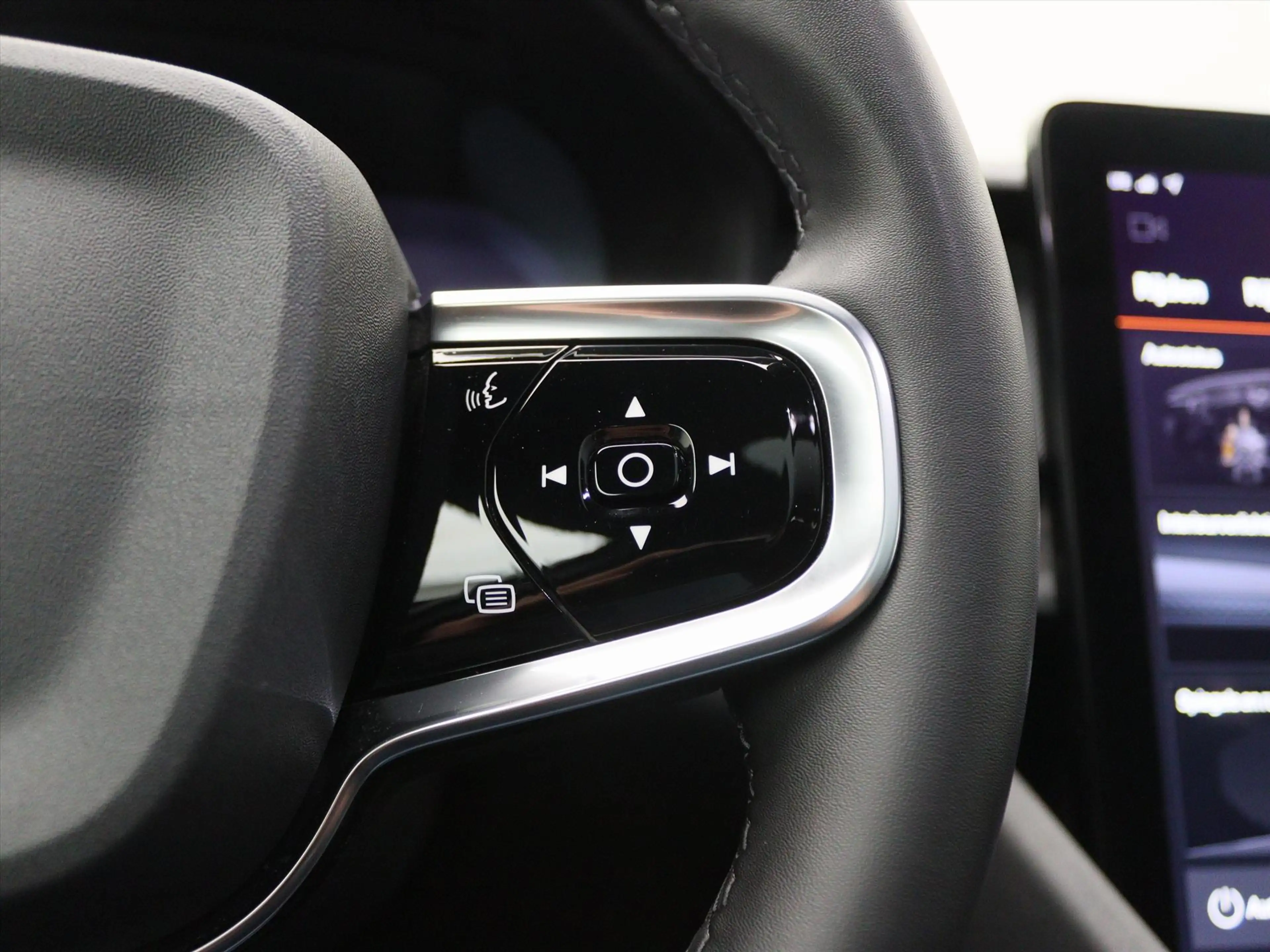 Polestar 2 Long Range Dual Motor 408PK 78kWh [ PLUS+PANO+20IN — photo 23