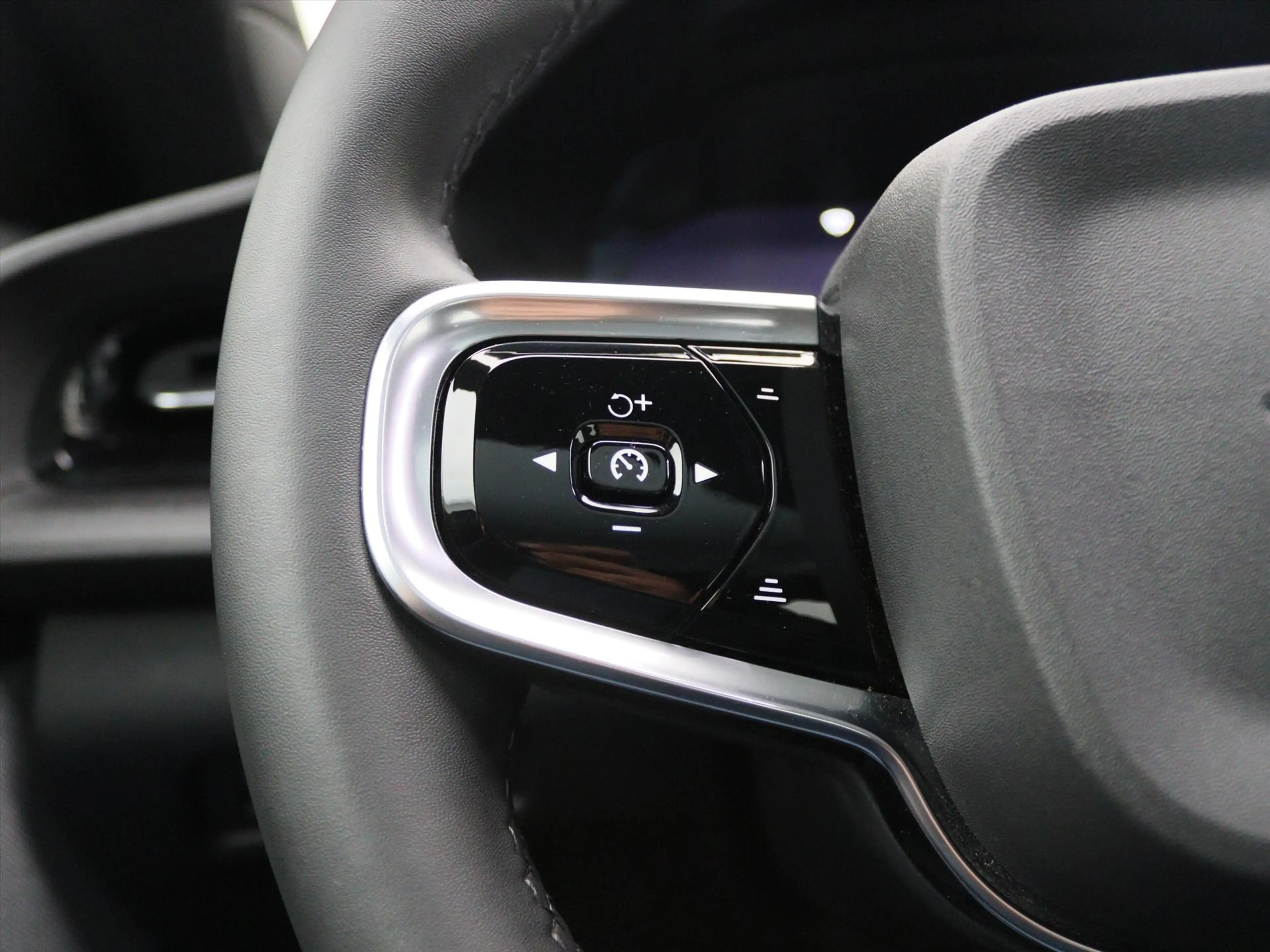 Polestar 2 Long Range Dual Motor 408PK 78kWh [ PLUS+PANO+20IN — photo 22