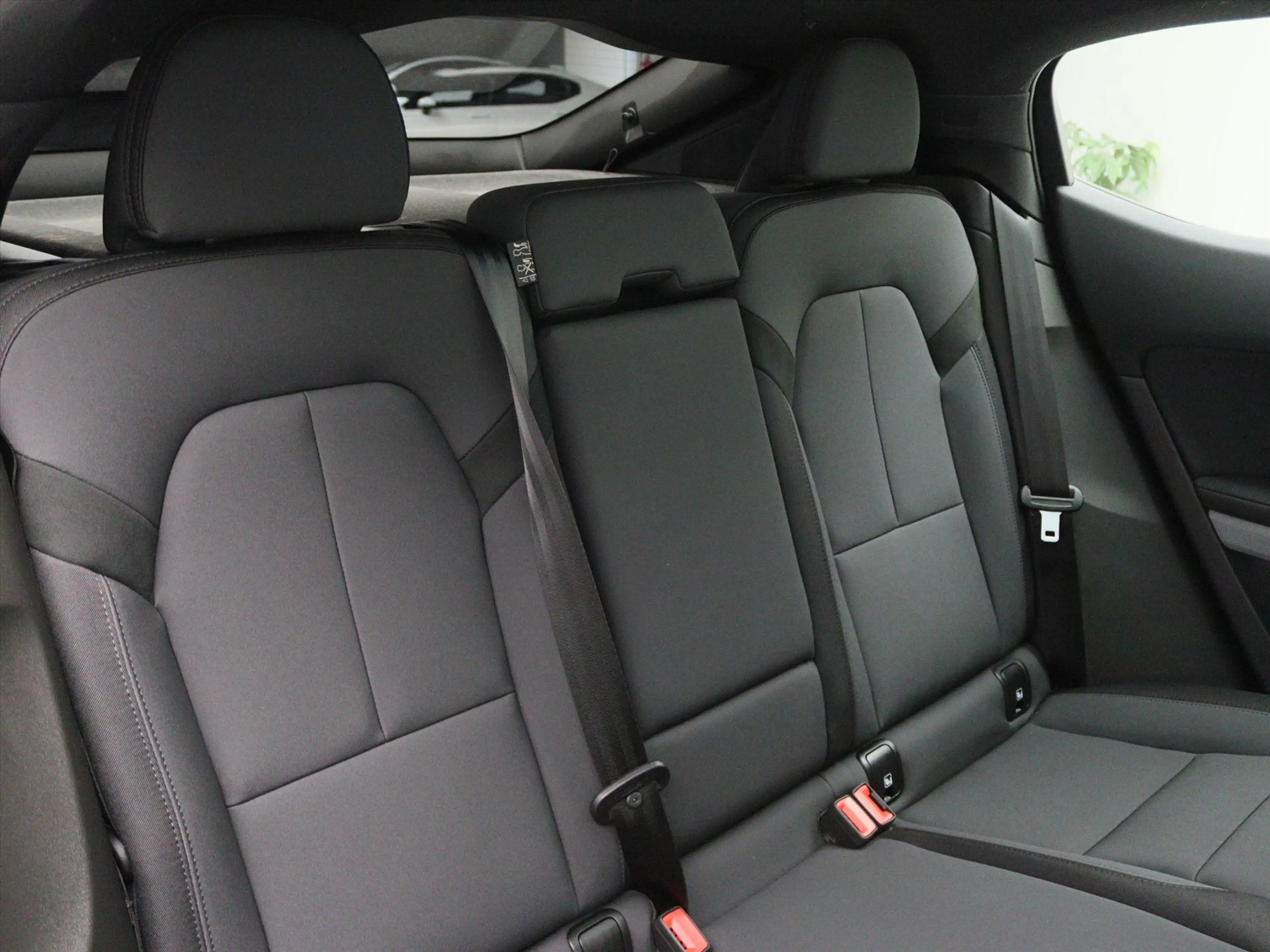 Polestar 2 Long Range Dual Motor 408PK 78kWh [ PLUS+PANO+20IN — photo 13