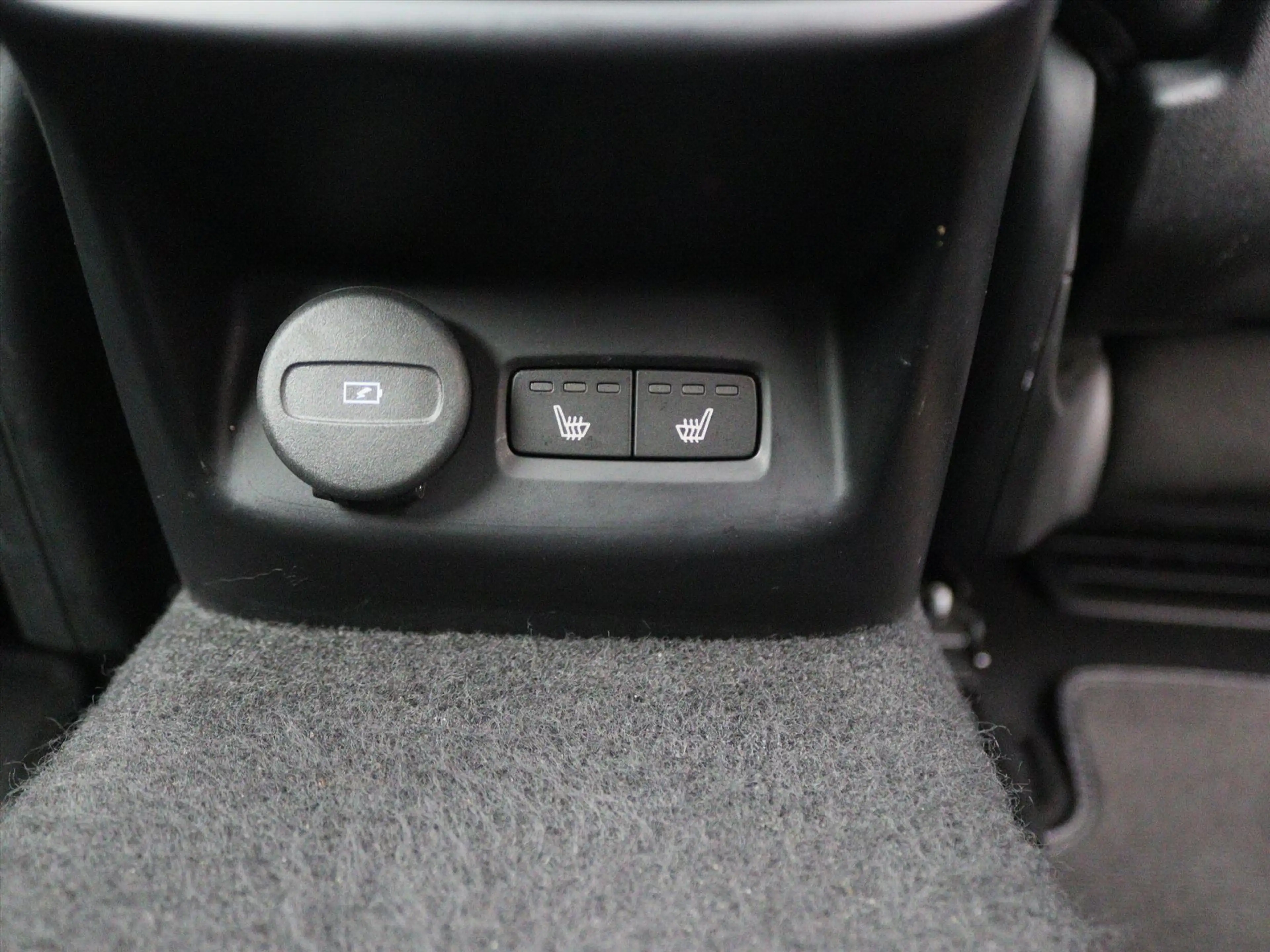 Polestar 2 Long Range Dual Motor 408PK 78kWh [ PLUS+PANO+20IN — photo 15