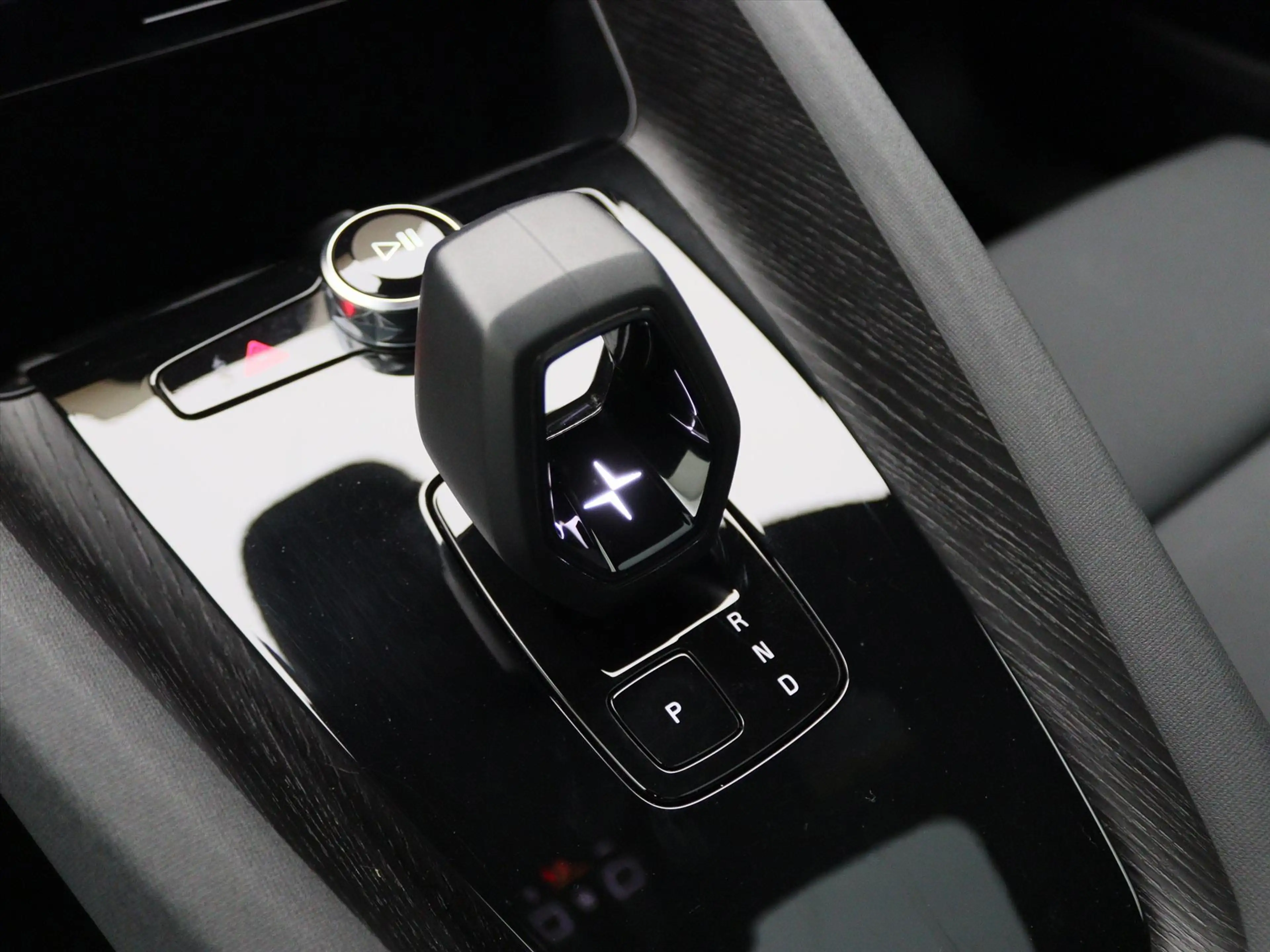 Polestar 2 Long Range Dual Motor 408PK 78kWh [ PLUS+PANO+20IN — photo 34
