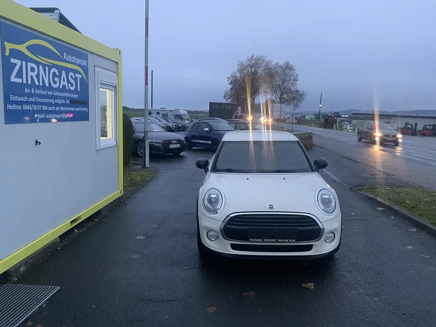 MINI Sonstige Pickerl neu bis Juli 2027 + 4 Monate Finanzieru... Weiß - 2
