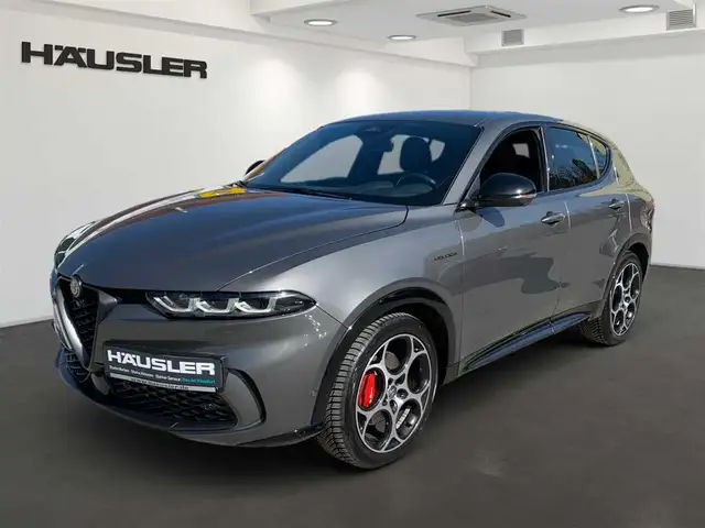 Alfa Romeo Tonale 1.5T AT Hybrid Veloce LED PDC Kamera Navi Leder AC