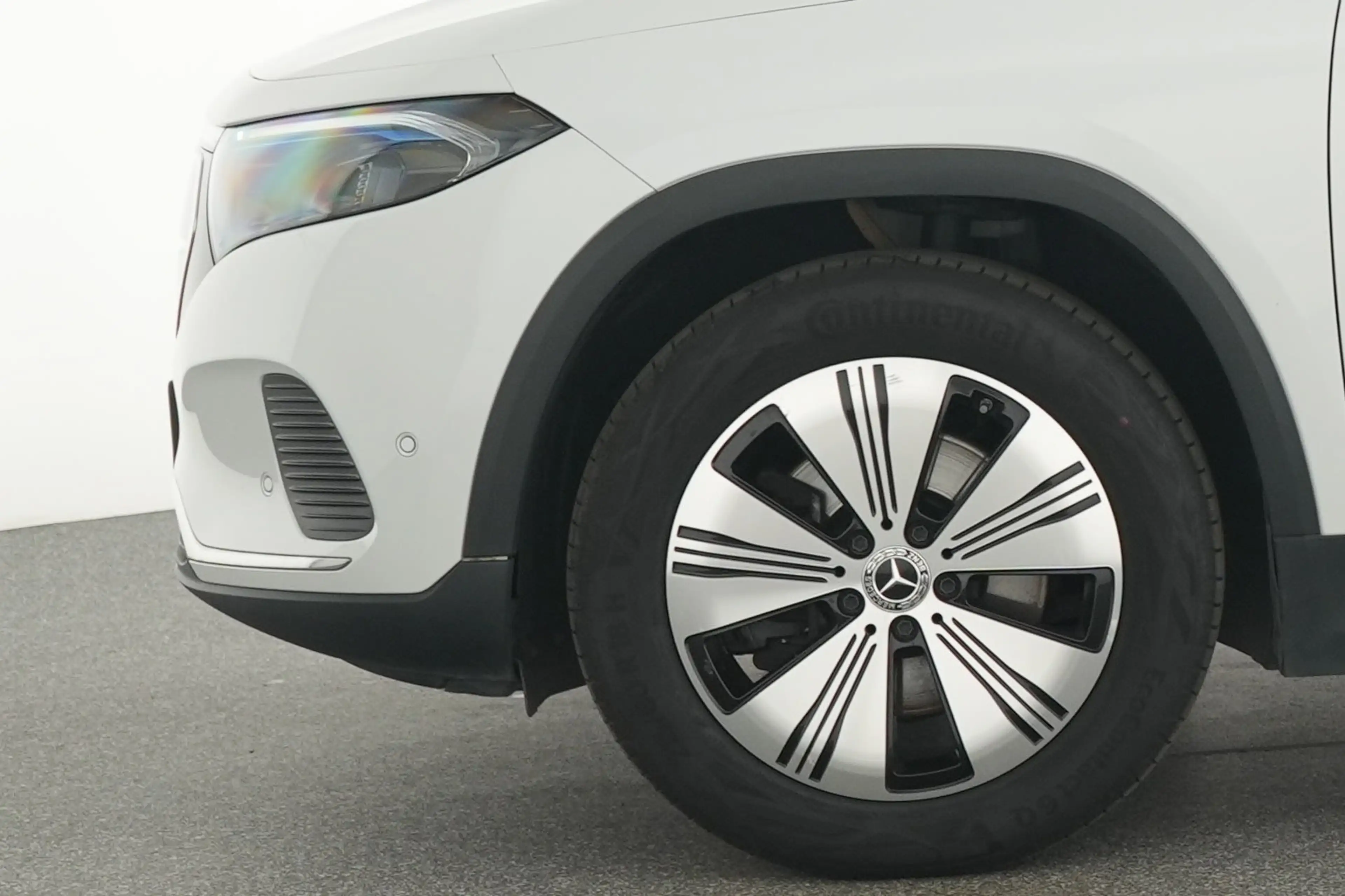 Mercedes-Benz EQA 250 Progressive 67 kWh Ledkoplampen | Sfeerverlichting — photo 15