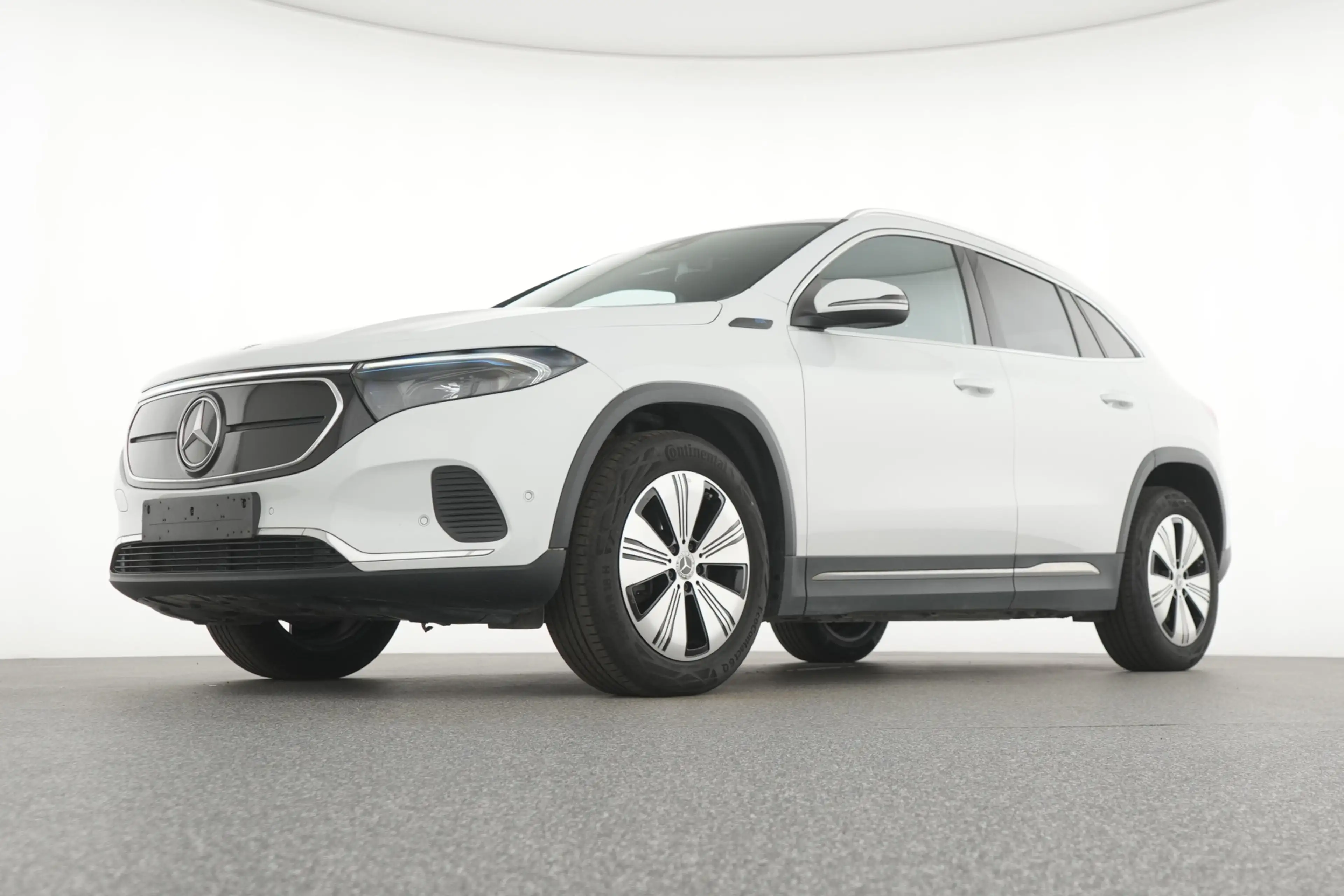 Mercedes-Benz EQA 250 Progressive 67 kWh Ledkoplampen | Sfeerverlichting — photo 12