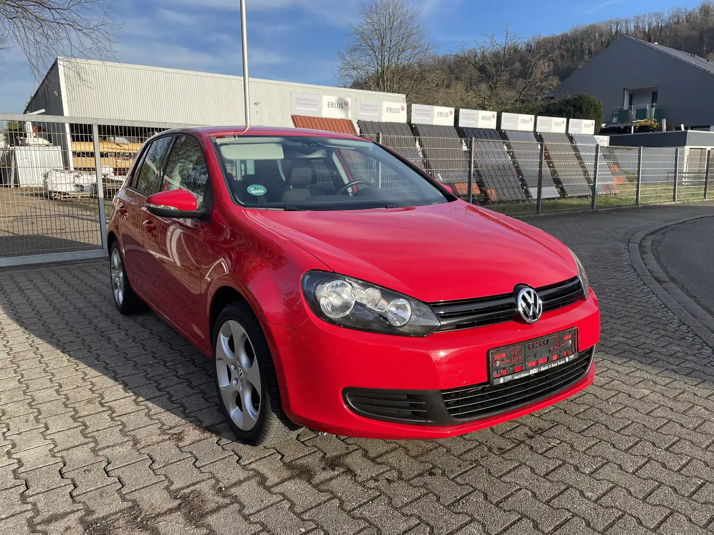 Volkswagen Golf 1.4 * Navi, Klimaaut., 59 TKM, Tüv Neu * Rot - 2