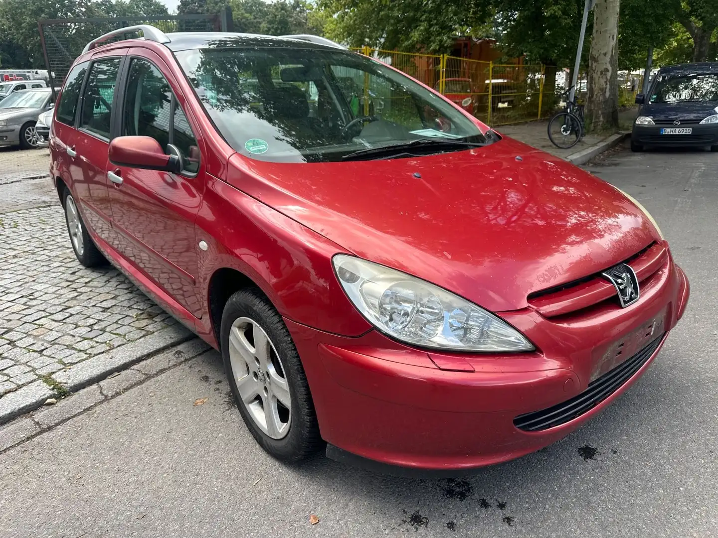 Peugeot 307 Break/ SW SW Premium Rot - 1