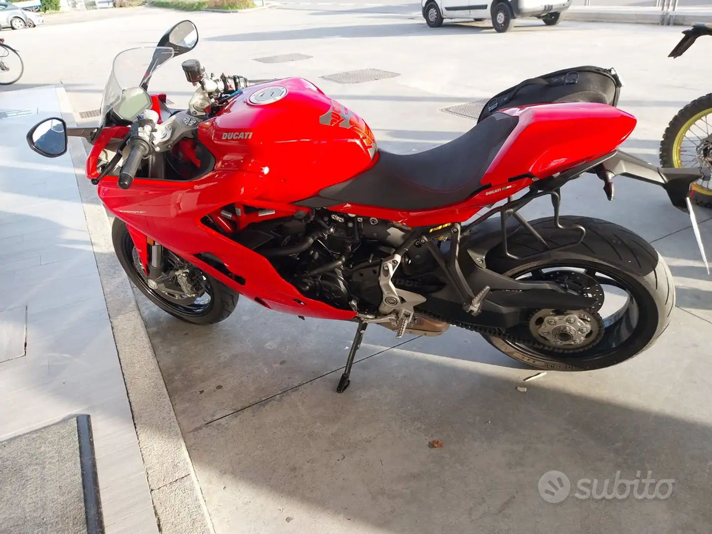 Ducati SuperSport 939 Rojo - 1