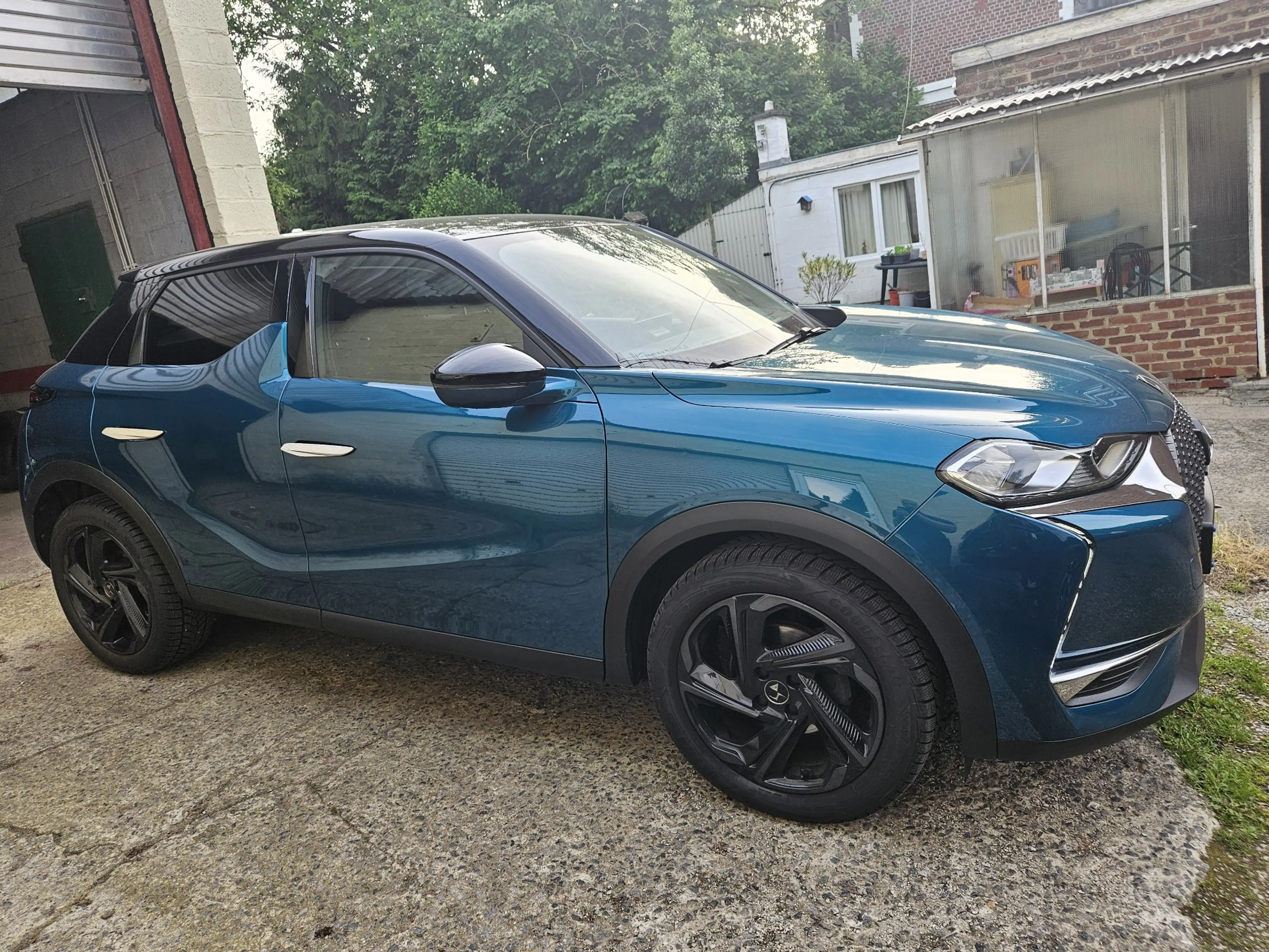 DS Automobiles DS 3 Crossback DS 3 CROSSBACK 1.5 BlueHDi So Chic — photo 2