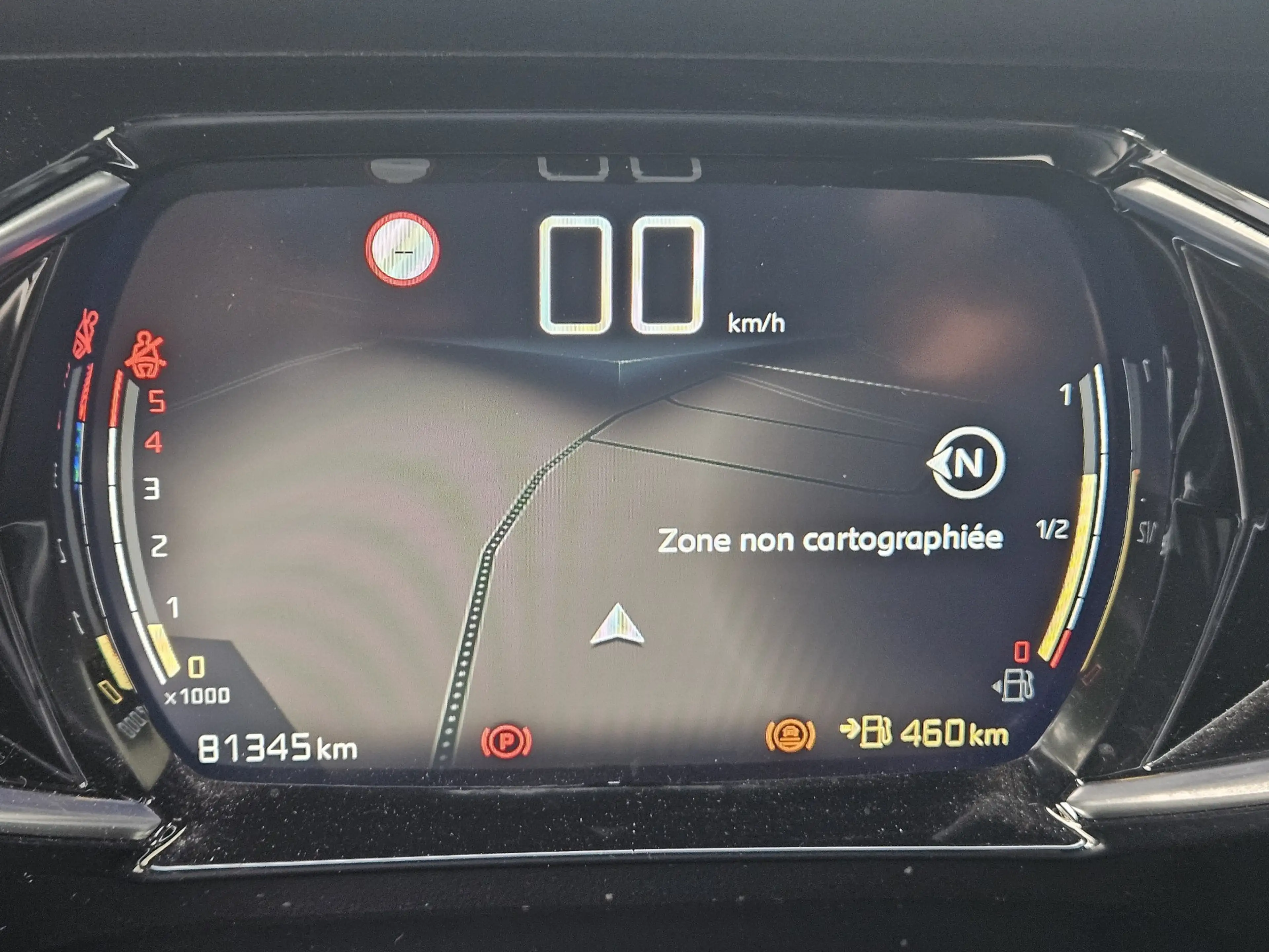 DS Automobiles DS 3 Crossback DS 3 CROSSBACK 1.5 BlueHDi So Chic — photo 5