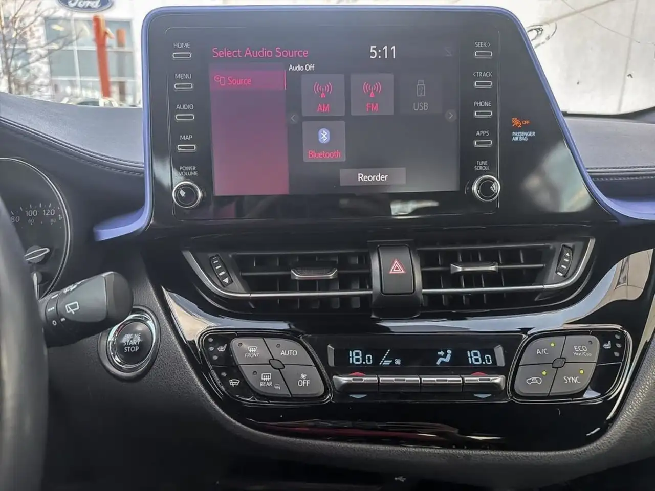 Toyota C-HR снимка Toyota C-HR