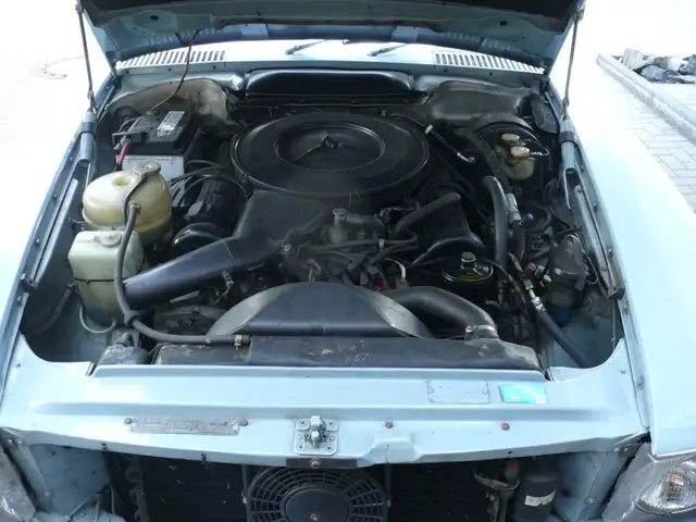 Mercedes-Benz SL view 13