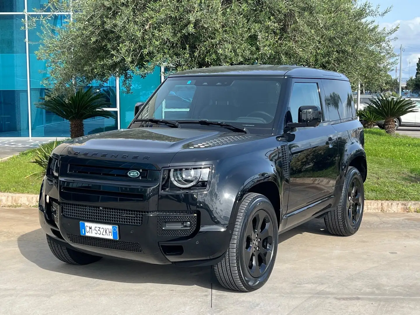 Land Rover Defender 90 X-Dynamic SE offerta T-Stock prezzo imperdibile Nero - 1