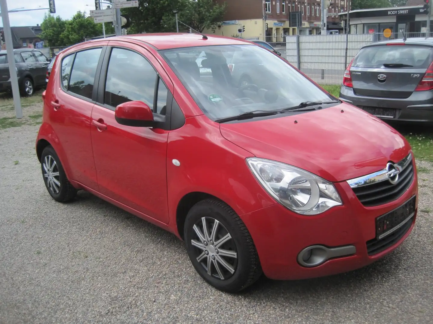 Opel Agila Edition-Tüv Au NEU-Inspektion Neu-Klima Rouge - 1