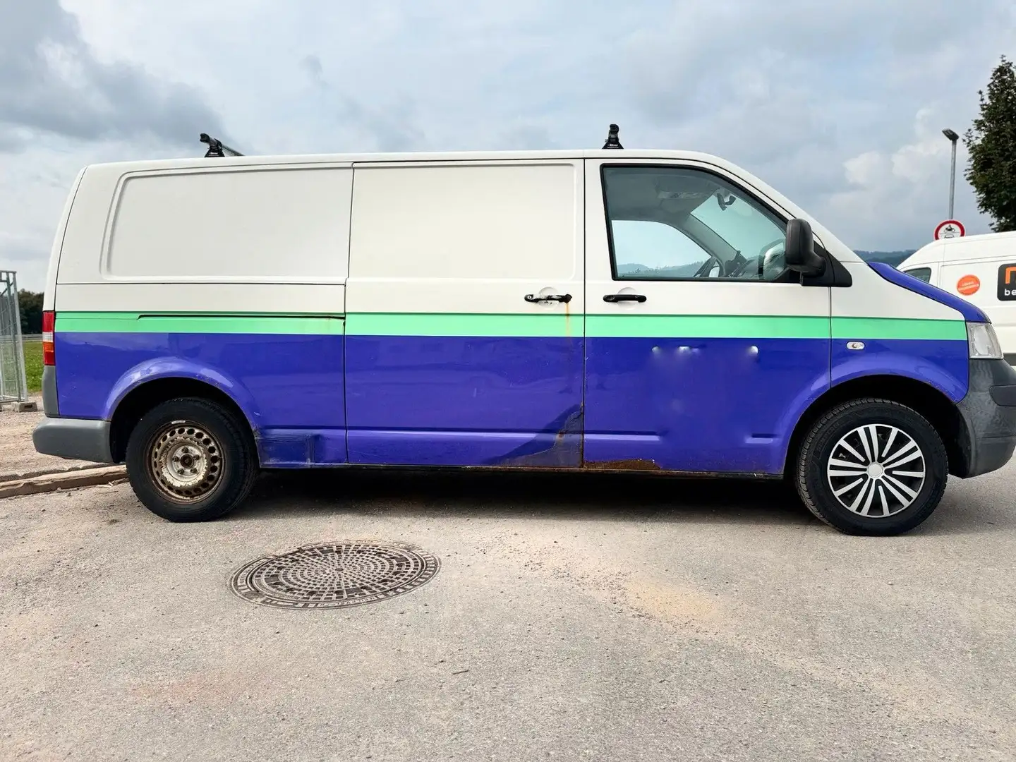 Volkswagen T5 Transporter 2.5TDI 4Motion lang Sperre EXPORT Weiß - 2