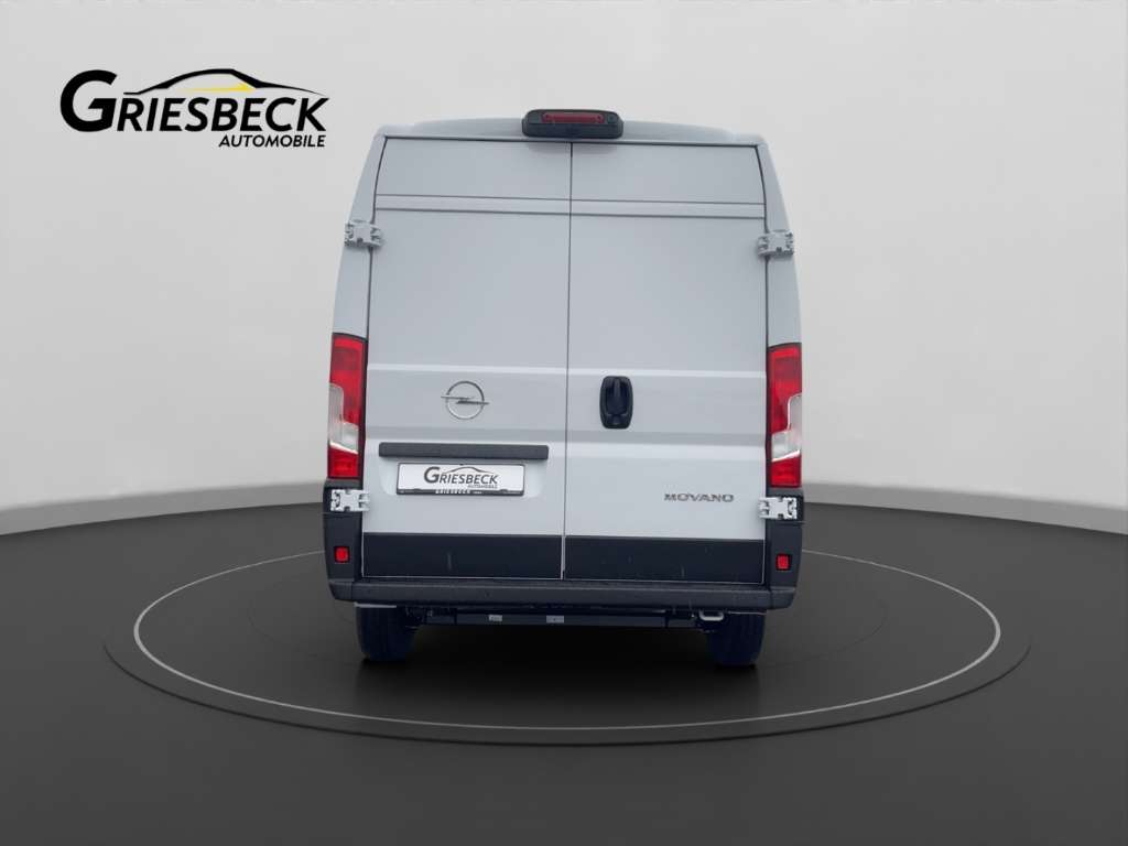 Opel Movano