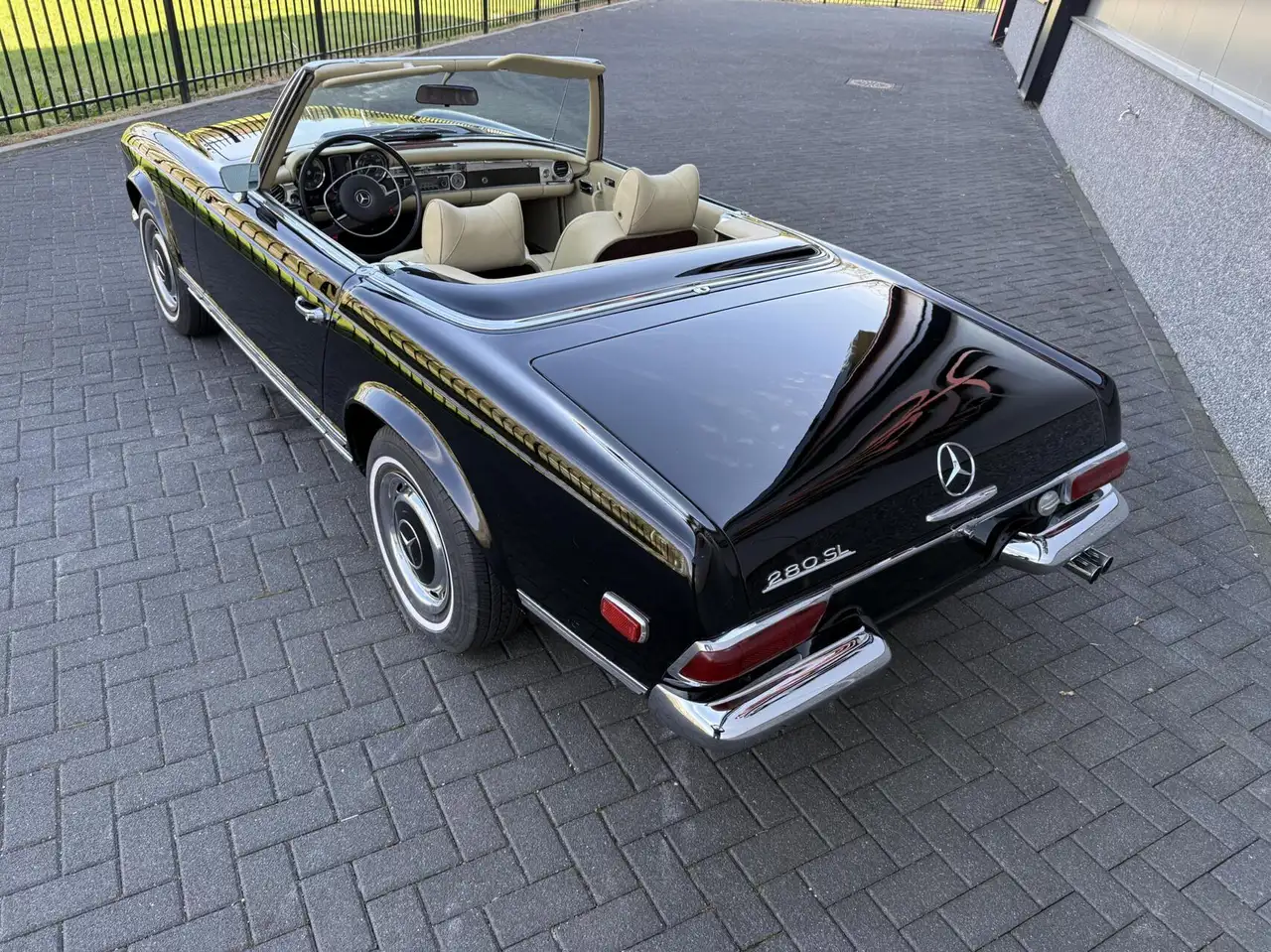 Mercedes-Benz SL 280 W113 Pagode, foto 12