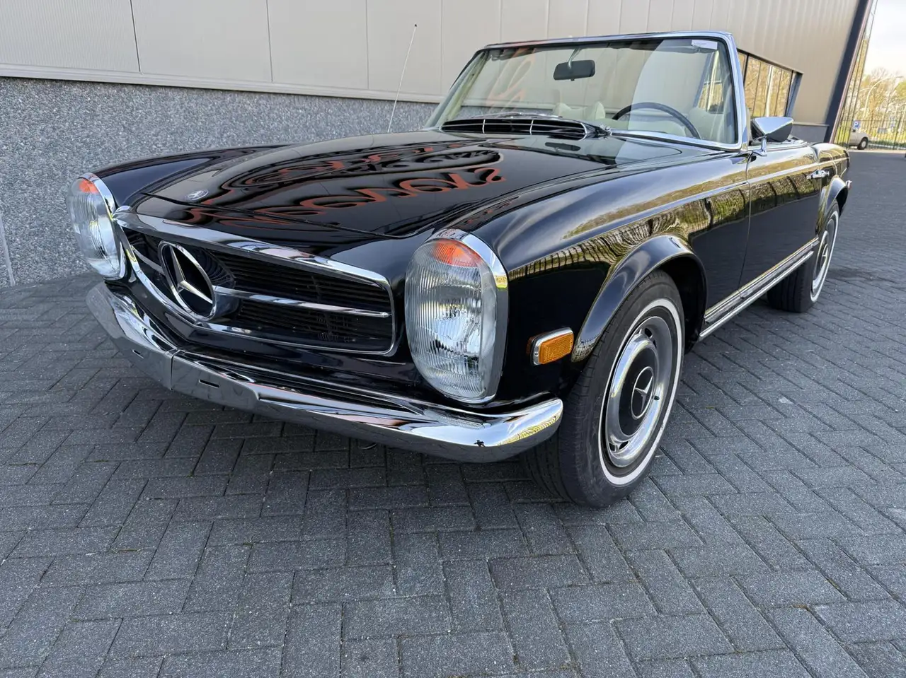 Mercedes-Benz SL 280 W113 Pagode, foto 3
