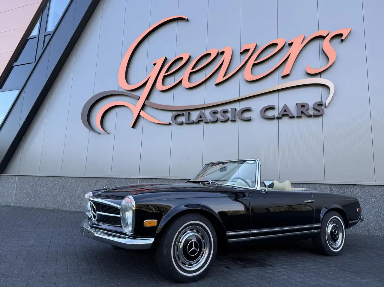 Mercedes-Benz SL 280 W113 Pagode, foto 2